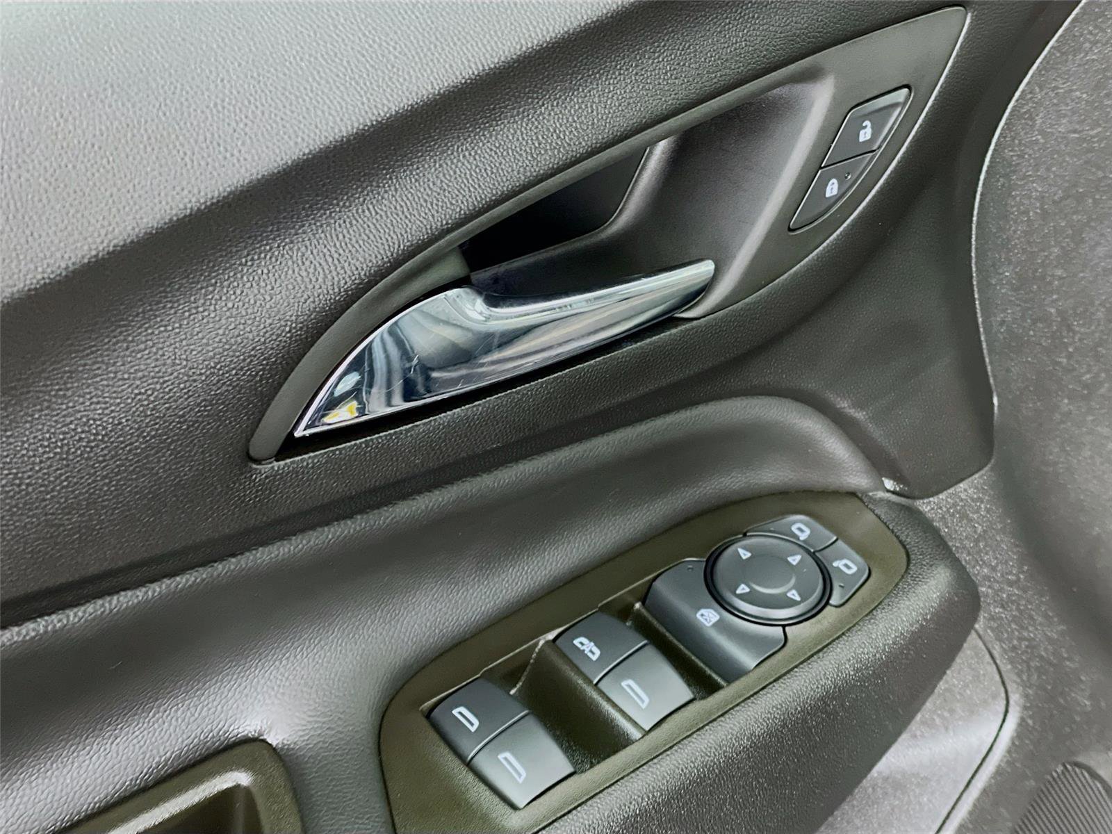 Certified 2024 Chevrolet Equinox LT image 20