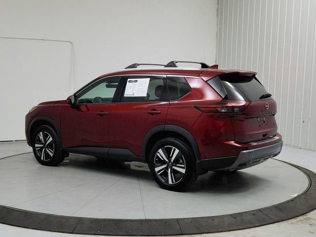 Used 2024 Nissan Rogue SL w/ SL Premium Package FWD image 5