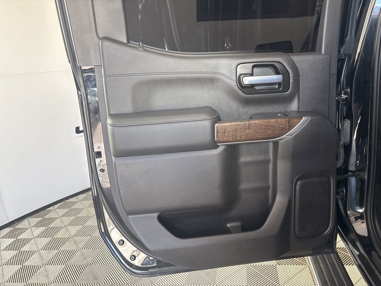 Used 2021 GMC Sierra 1500 Denali w/ Denali Ultimate Package AWD/4WD image 21