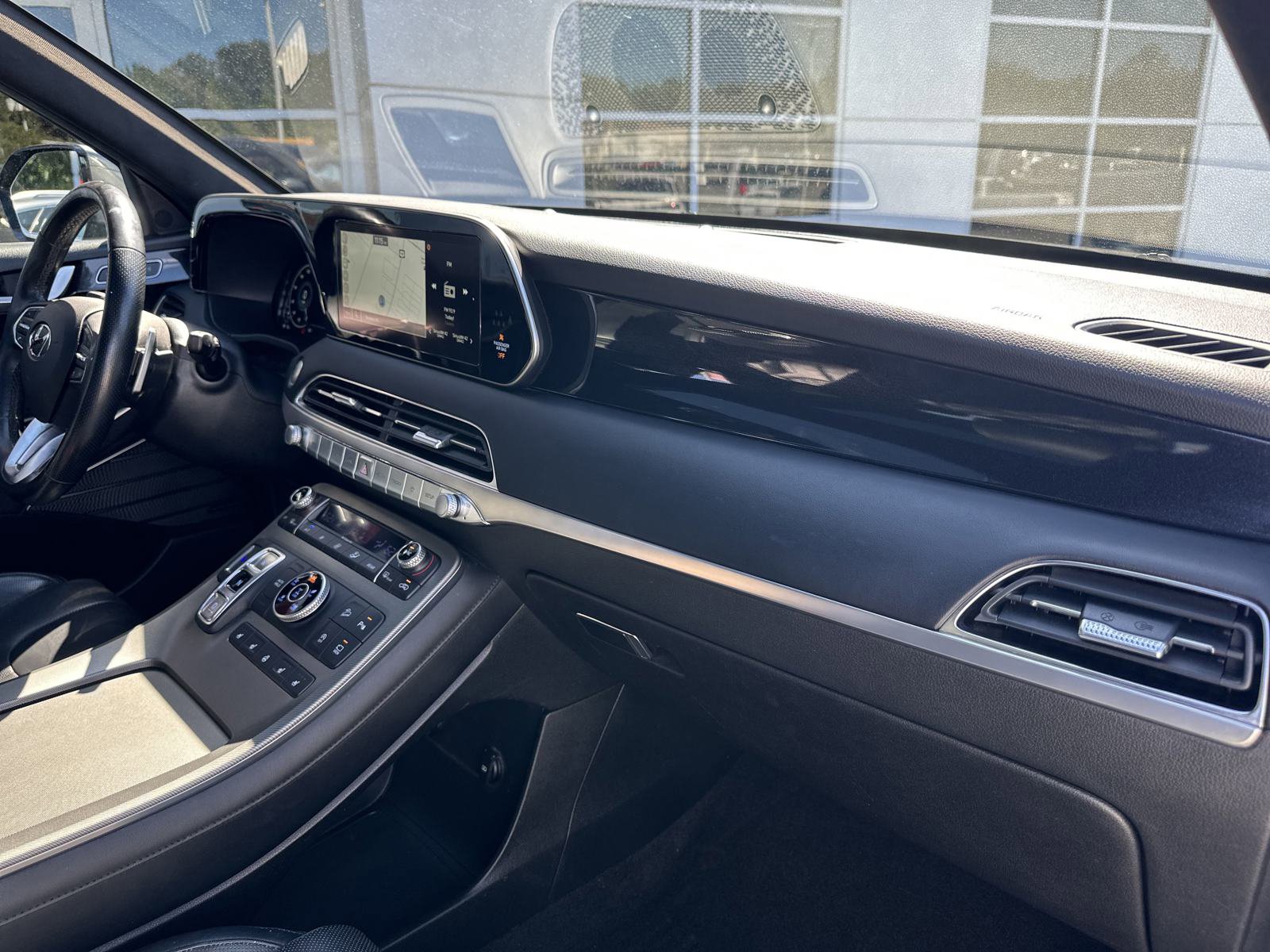 Used 2021 Hyundai Palisade Calligraphy image 37