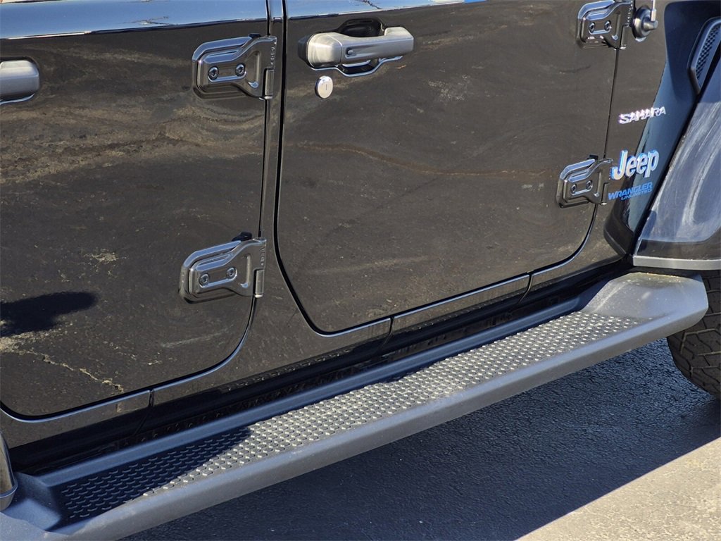 Used 2022 Jeep Wrangler Unlimited Sahara image 11