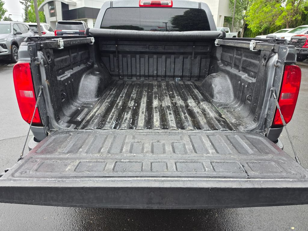 Used 2018 Chevrolet Colorado LT AWD/4WD image 48