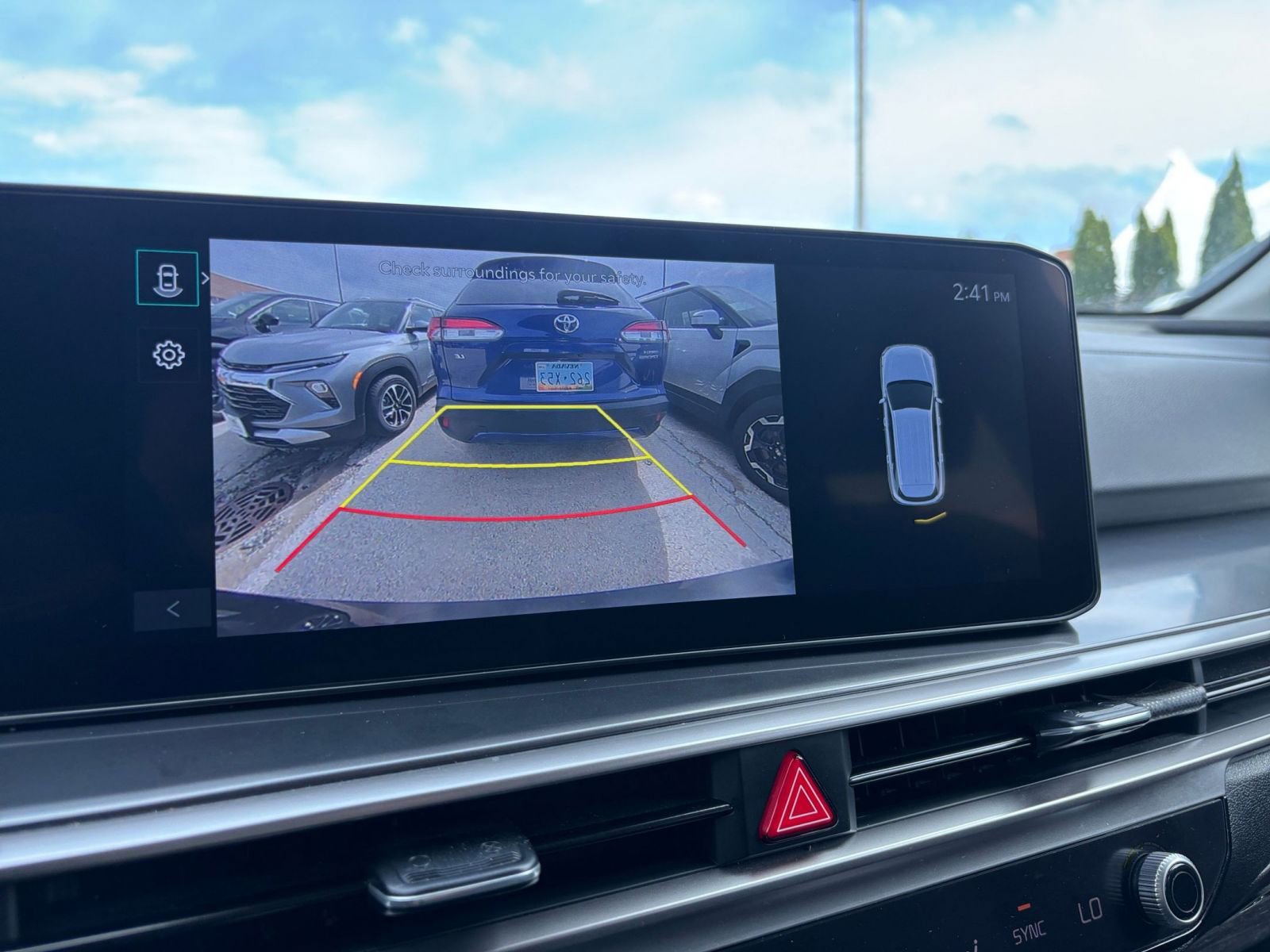 Used 2024 Kia Sorento S image 25