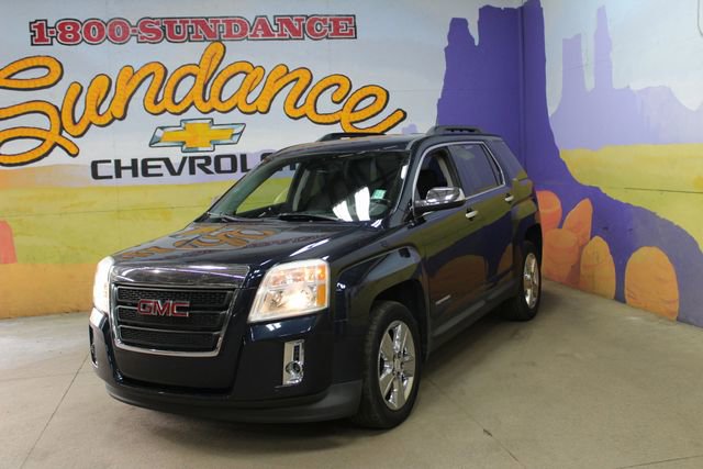 Used 2015 GMC Terrain SLE w/ Chrome Edition FWD image 2