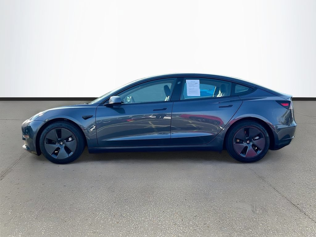 Used 2022 Tesla Model 3 Long Range AWD/4WD image 4