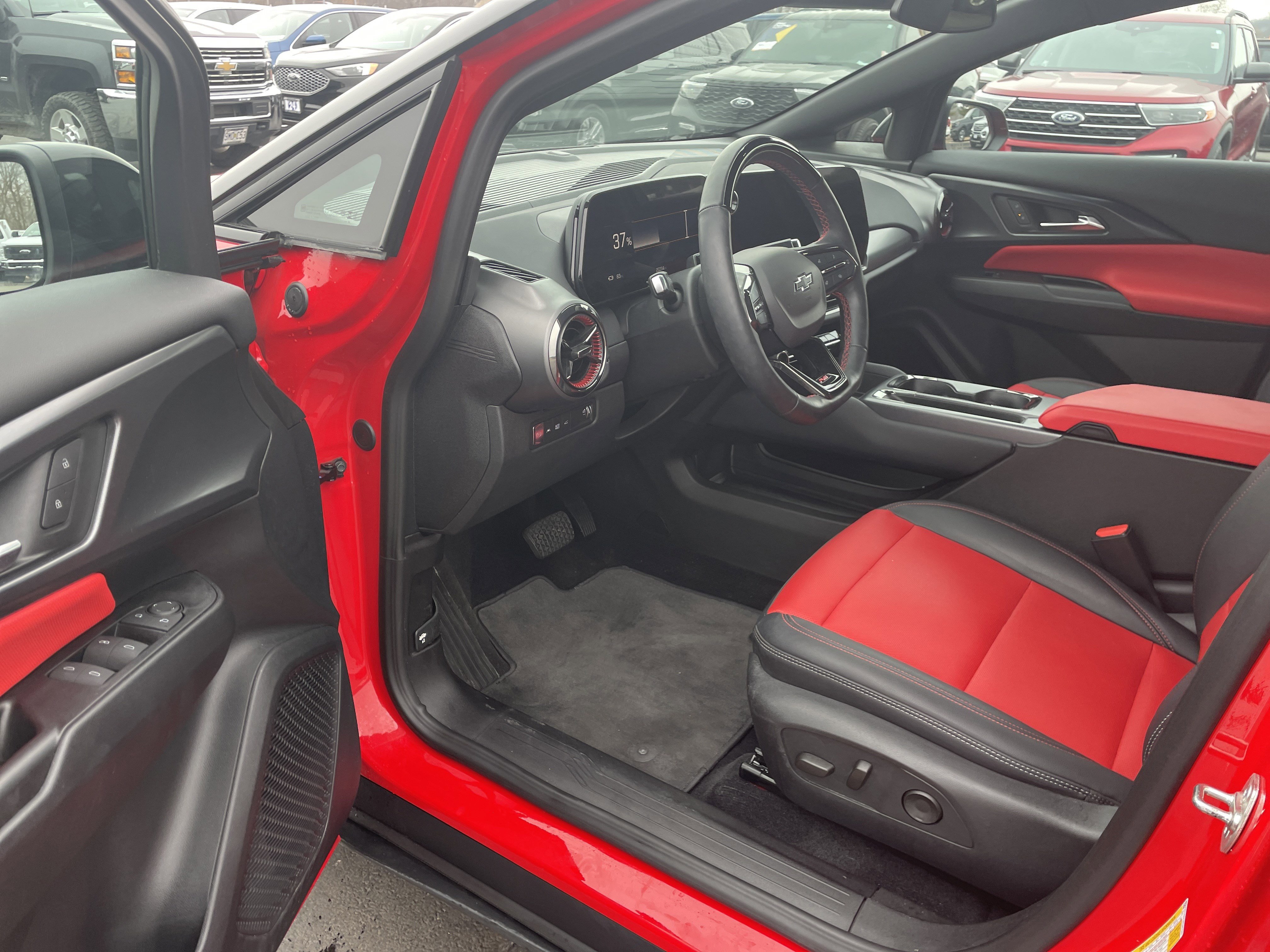 Used 2024 Chevrolet Equinox EV RS w/ Active Safety Package 3 image 11