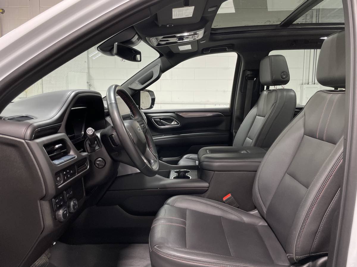 Used 2023 Chevrolet Tahoe RST w/ Sport Performance Package AWD/4WD image 9