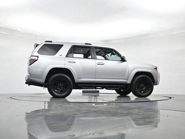 Used 2023 Toyota 4Runner SR5 Premium w/ Moonroof Package image 32