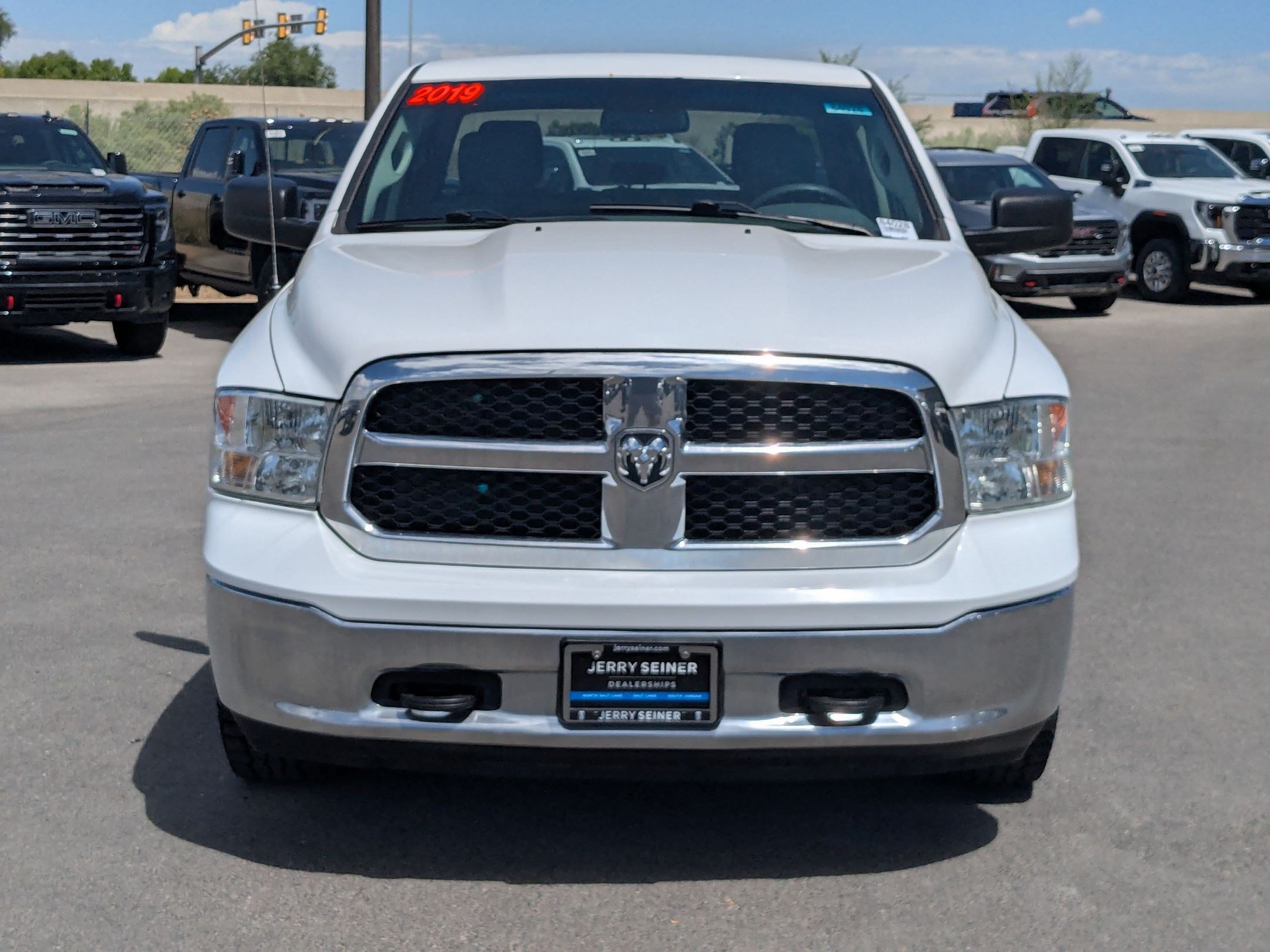 Used 2019 RAM 1500 Classic Tradesman AWD/4WD image 8