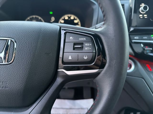 Used 2025 Honda Odyssey Sport-L image 22