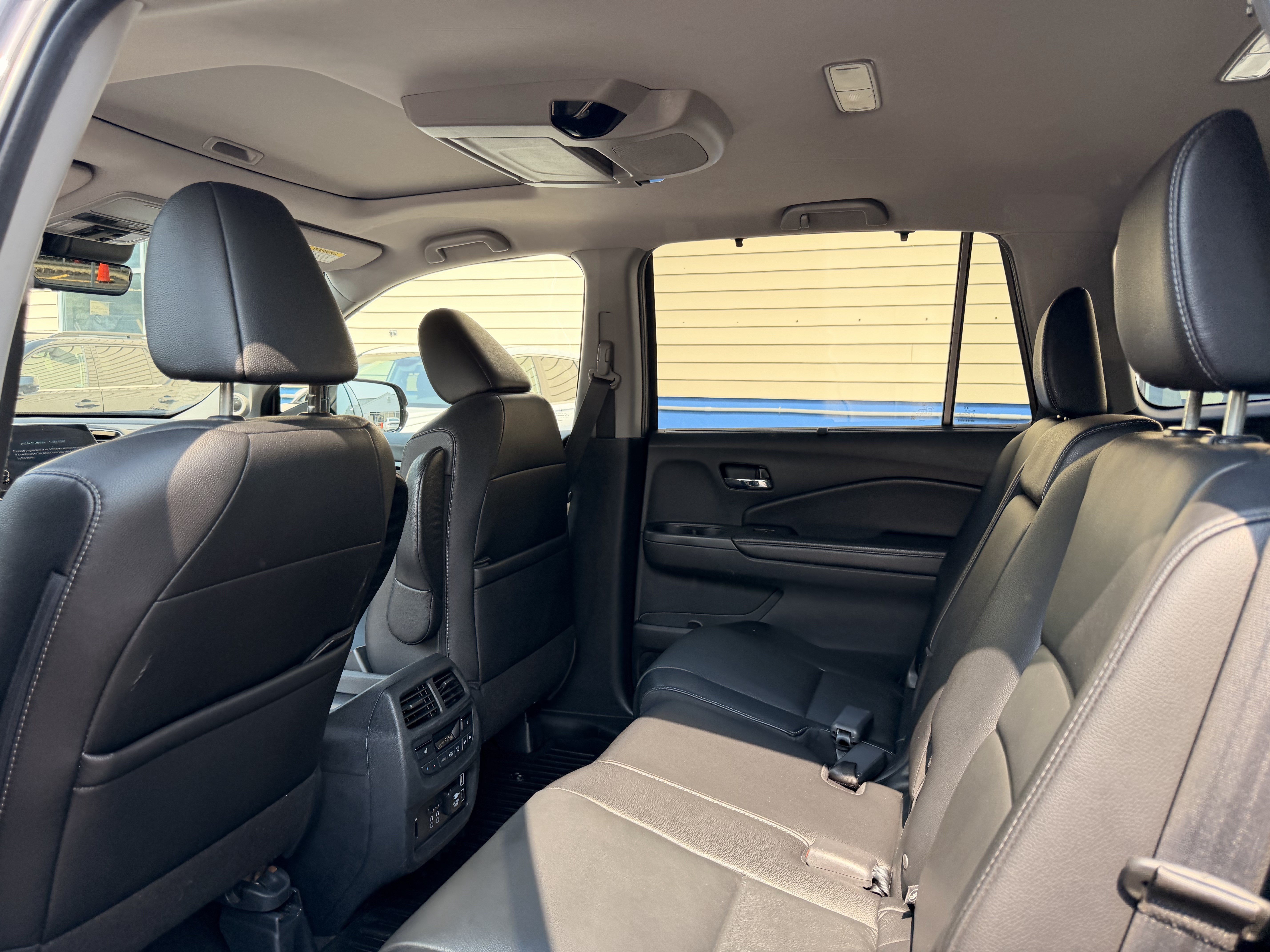 Certified 2021 Honda Pilot Touring image 27