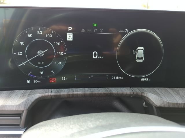Used 2024 Kia Telluride SX Prestige w/ Towing Package AWD/4WD image 10