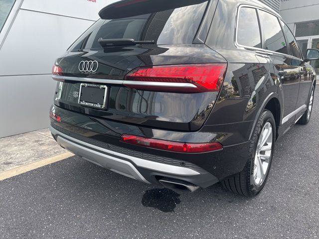 Used 2025 Audi Q7 3.0T Premium Plus AWD/4WD image 21