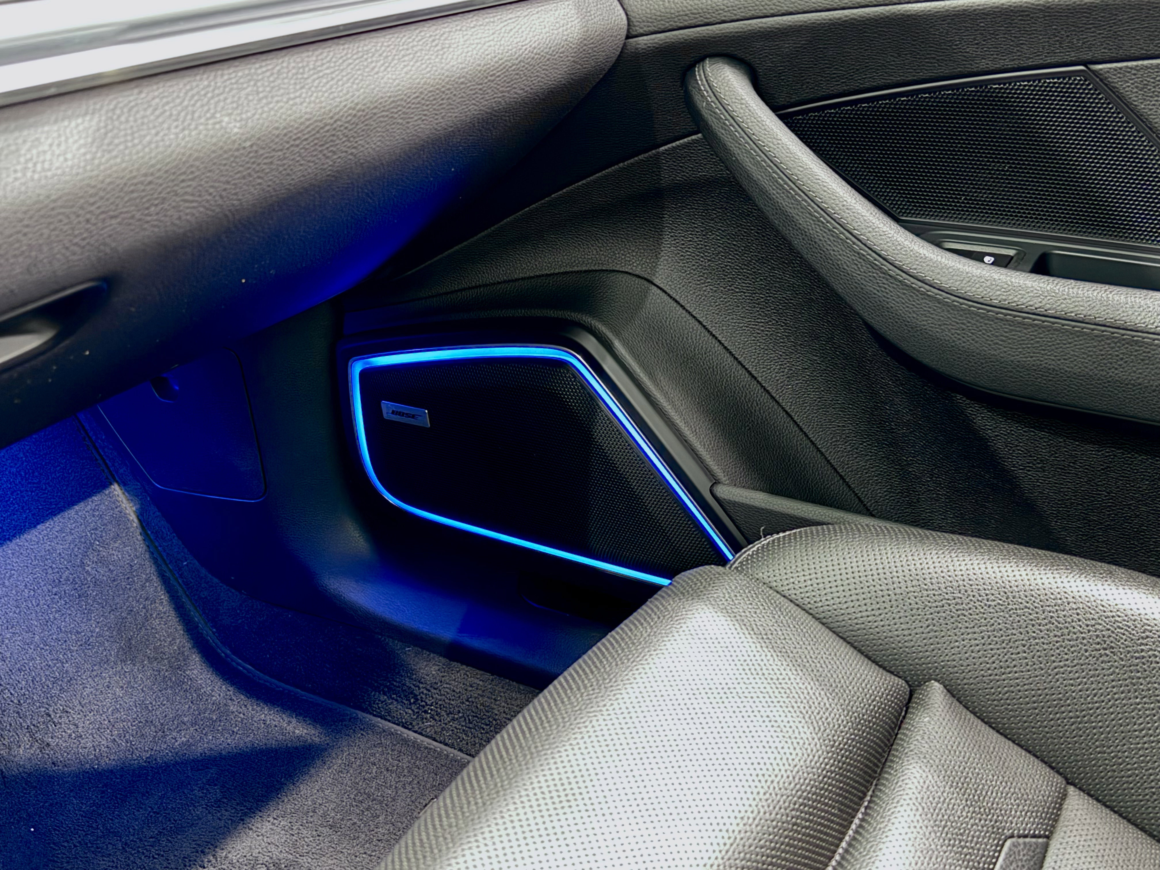 Certified 2022 Porsche Panamera 4 Platinum Edition image 57