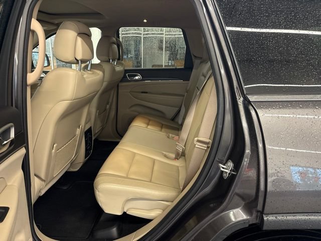 Used 2020 Jeep Grand Cherokee Limited RWD image 17