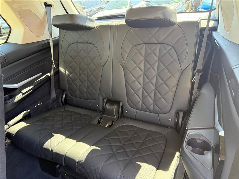Used 2024 BMW X7 xDrive40i AWD/4WD image 22