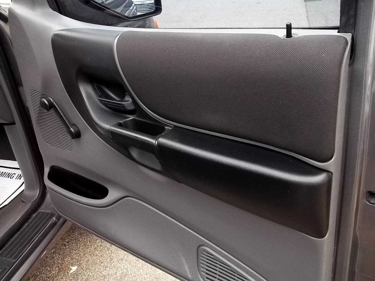 Used 2006 Ford Ranger XLT image 9