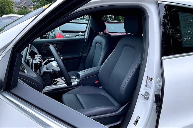 Used 2026 Mercedes-Benz GLA 250 4MATIC image 6