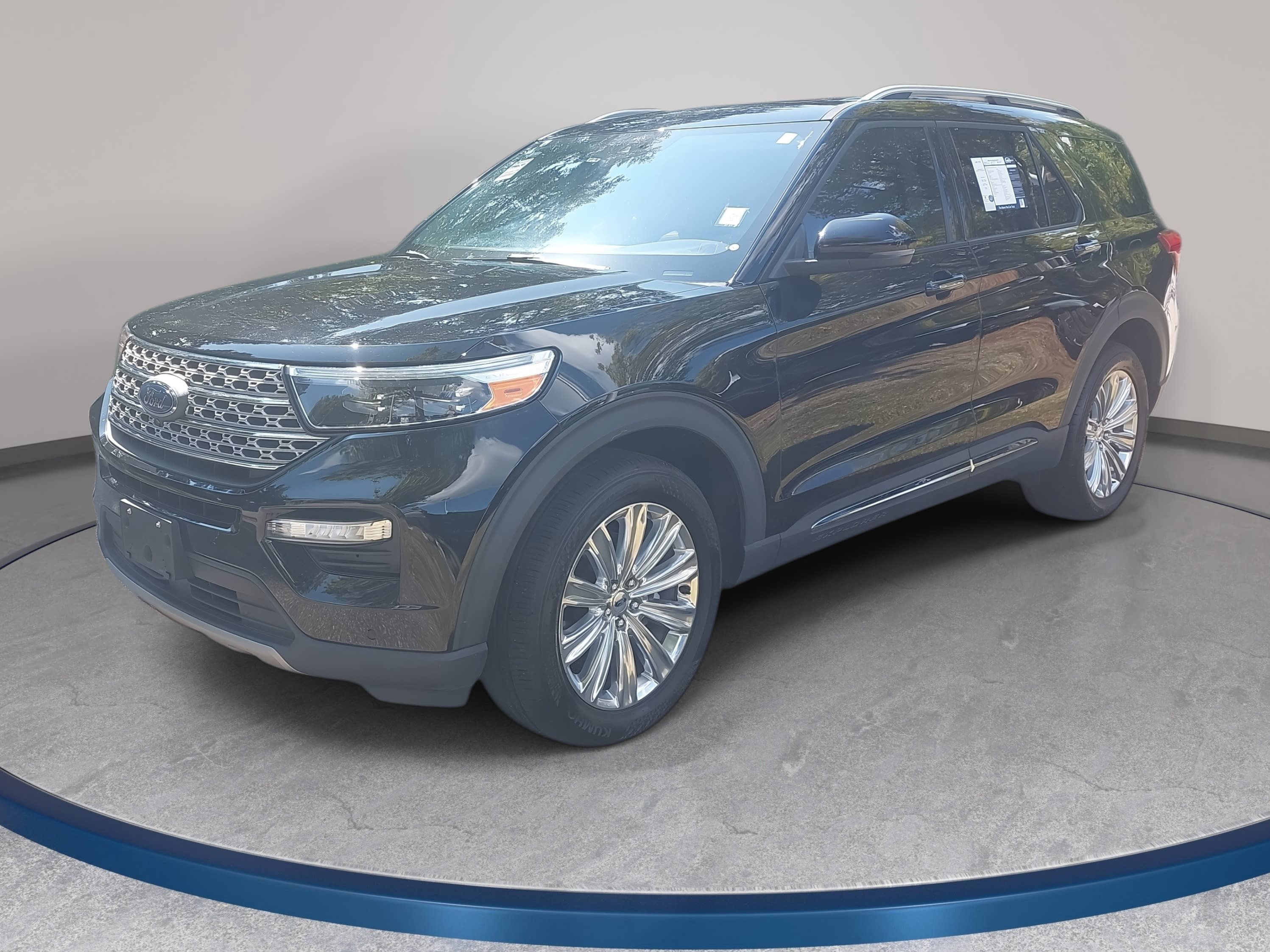 Used 2023 Ford Explorer Limited w/ Equipment Group 301A AWD/4WD image 1