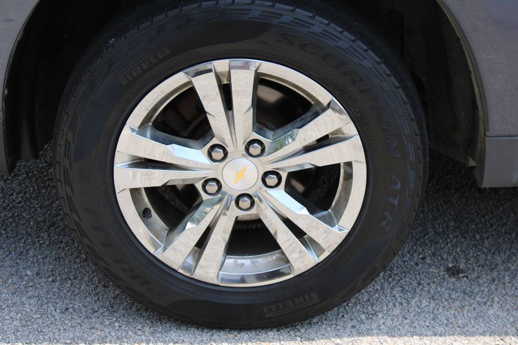 Used 2013 Chevrolet Equinox LS FWD image 32