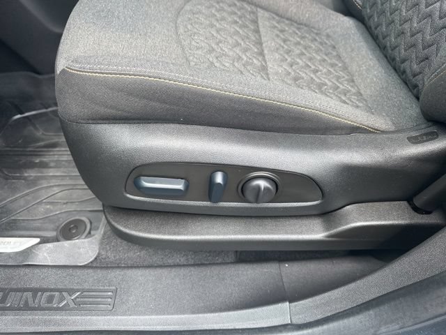 Used 2023 Chevrolet Equinox LT w/ LPO, Floor Liner Package AWD/4WD image 12