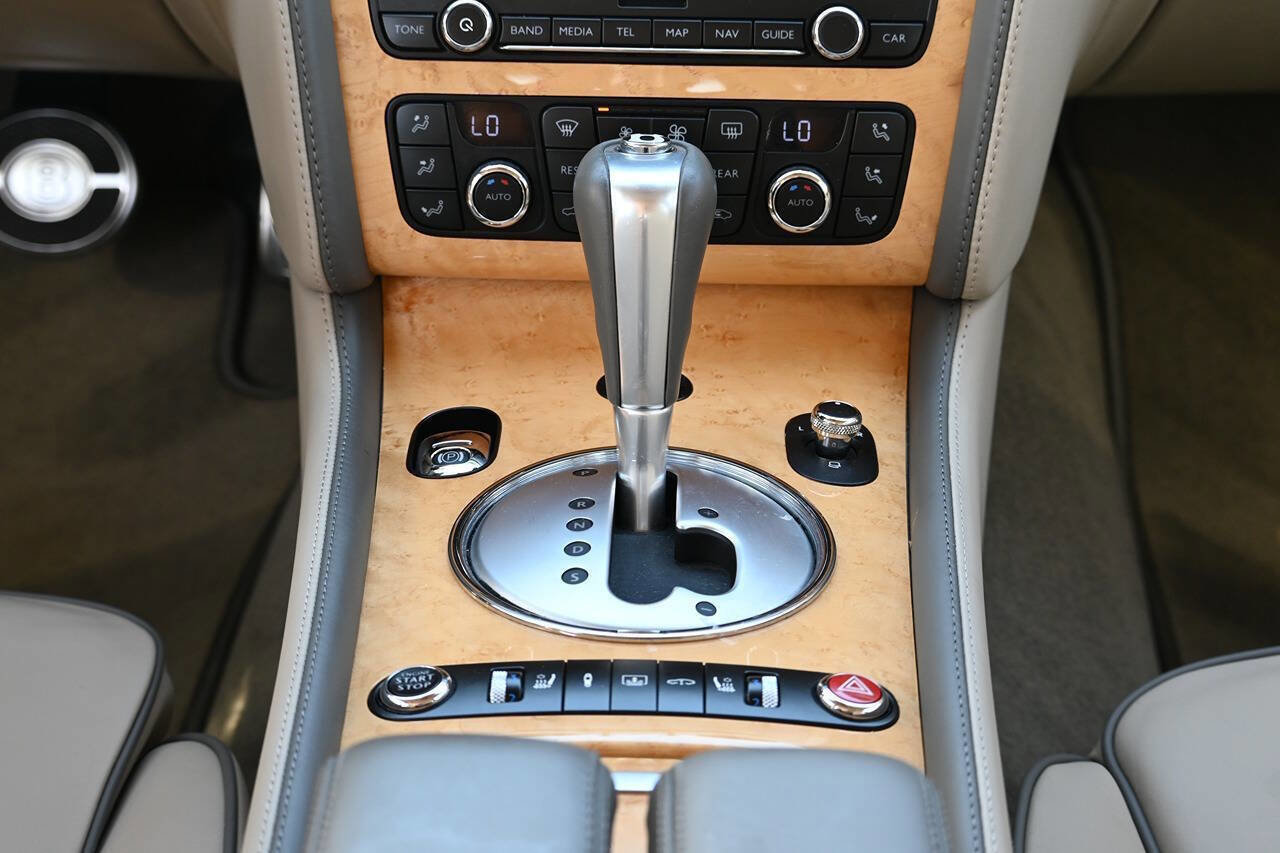 Used 2012 Bentley Flying Spur Flying Spur image 17