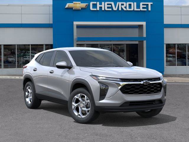 New 2026 Chevrolet Trax LS w/ LS Convenience Package FWD image 7