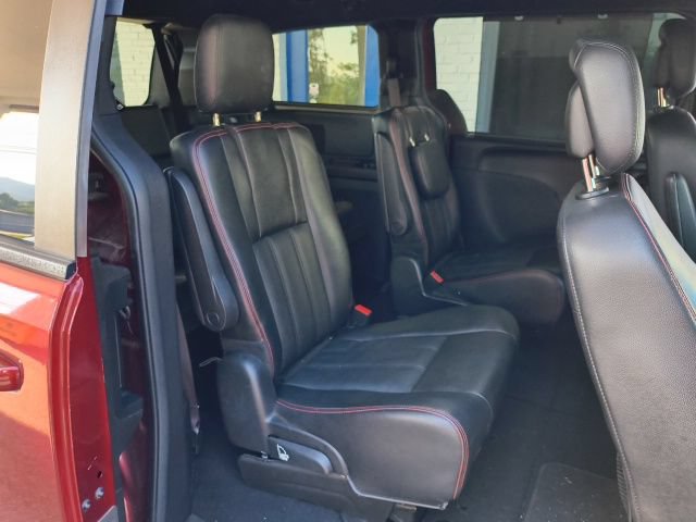 Used 2019 Dodge Grand Caravan GT FWD image 28