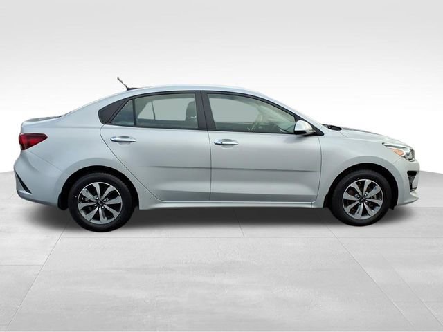 Used 2021 Kia Rio S w/ Technology Package image 11