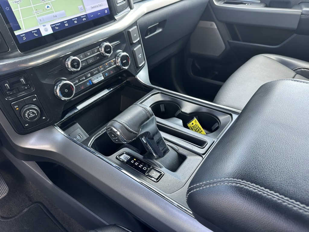 Used 2022 Ford F150 Lariat w/ Max Trailer Tow Package image 32