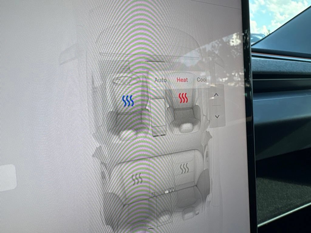 Used 2025 Tesla Model 3 Long Range RWD image 22