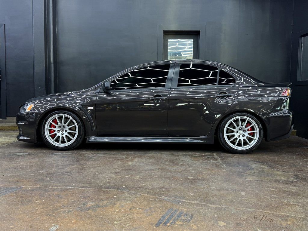Used 2013 Mitsubishi Lancer Evolution GSR image 5