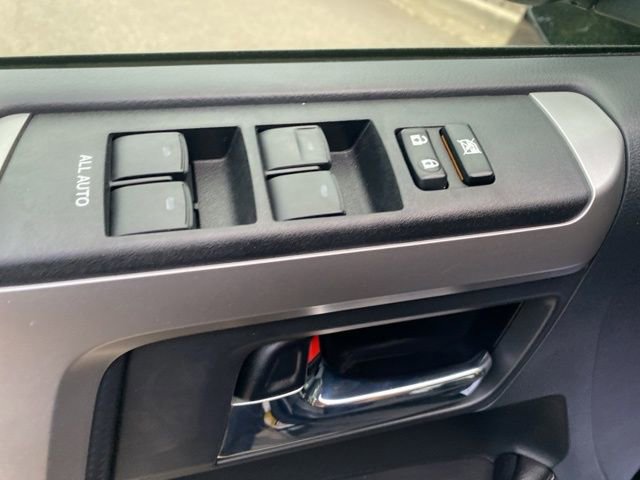 Used 2015 Toyota 4Runner SR5 image 20