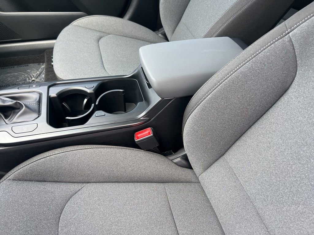 Used 2025 Kia K4 LXS image 35
