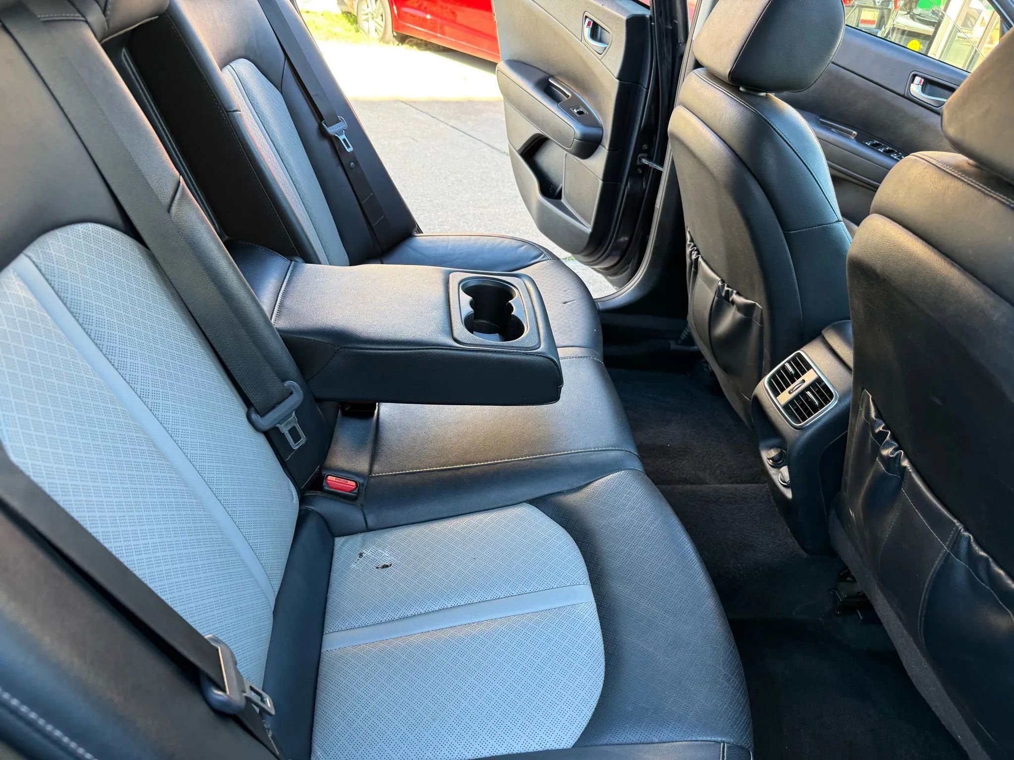 Used 2019 Kia Optima EX w/ EX Premium Package FWD image 24