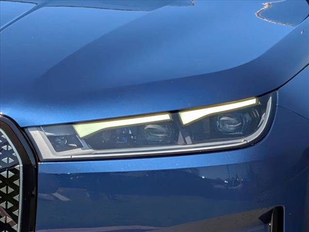 Certified 2023 BMW iX xDrive50 w/ Premium Package AWD/4WD image 9