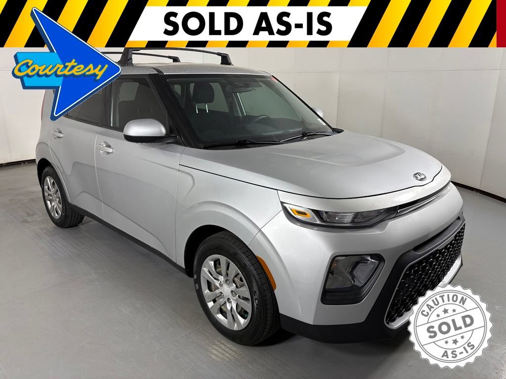 Used 2021 Kia Soul LX FWD image 2