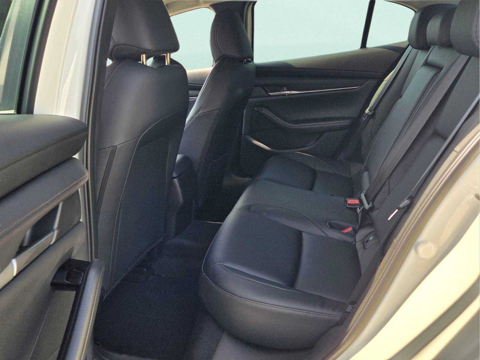 New 2026 MAZDA MAZDA3 2.5 S Sedan w/ Preferred Pkg FWD image 11