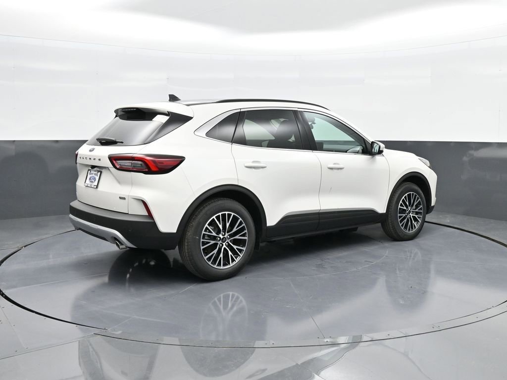 New 2025 Ford Escape SE image 8
