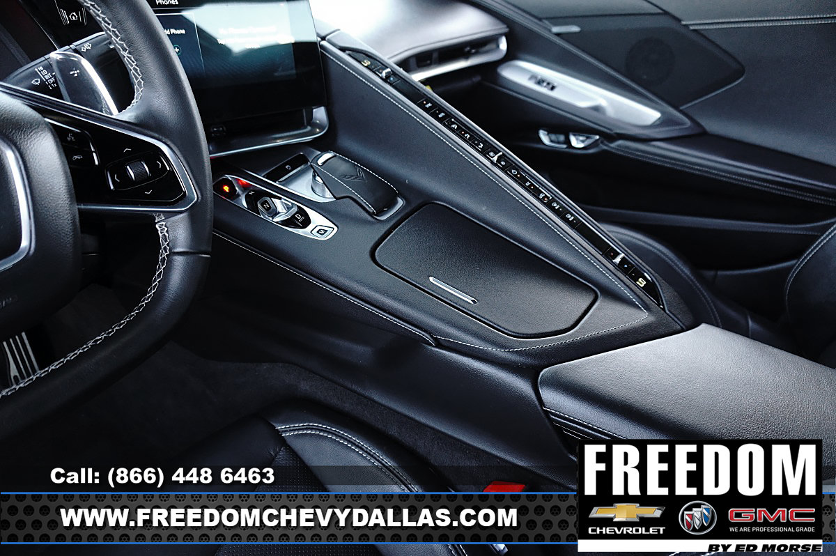 Used 2024 Chevrolet Corvette Stingray Coupe w/ 1LT RWD image 22