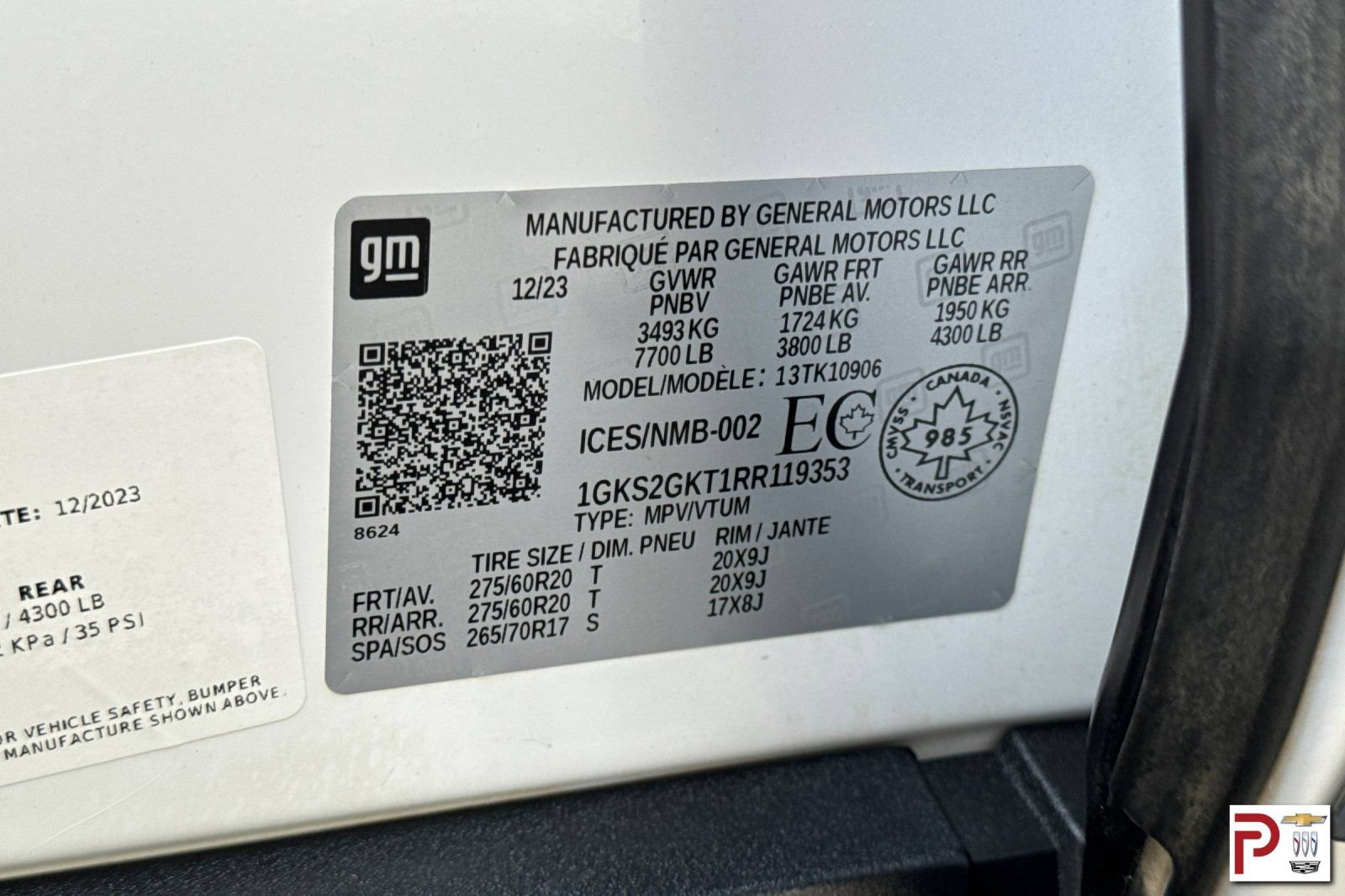 Certified 2024 GMC Yukon XL SLT w/ SLT Premium Package AWD/4WD image 37