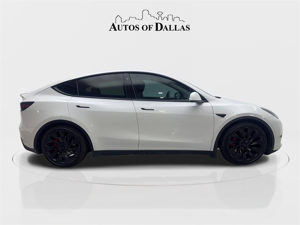 Used 2022 Tesla Model Y Performance image 10