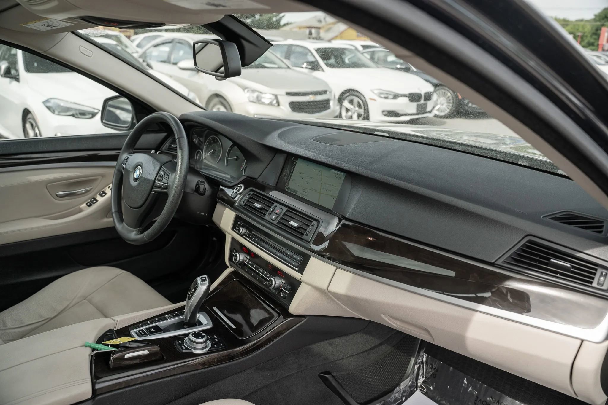 Used 2013 BMW 535i xDrive Sedan AWD/4WD image 14