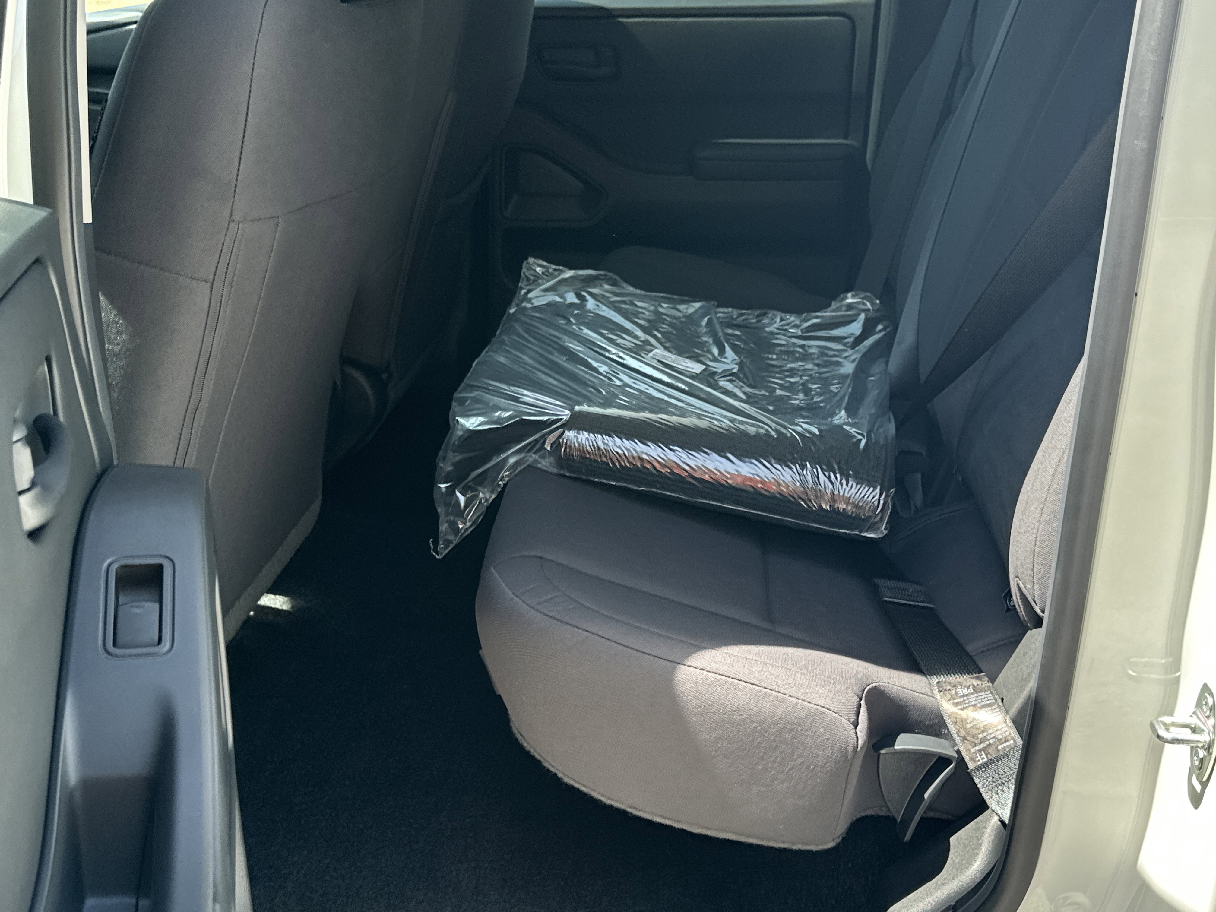 New 2026 Nissan Frontier S image 20