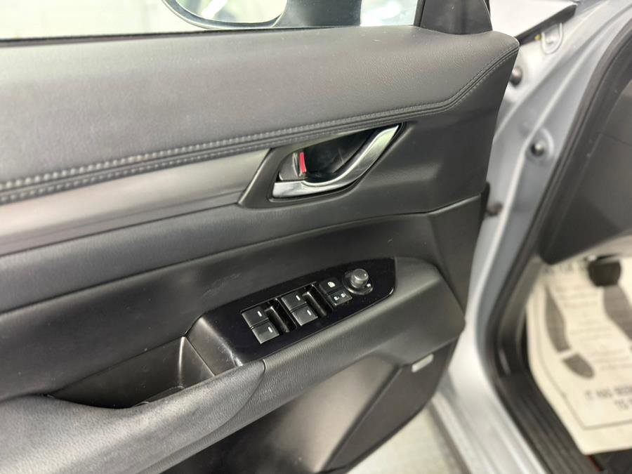 Used 2019 MAZDA CX-5 Touring image 30