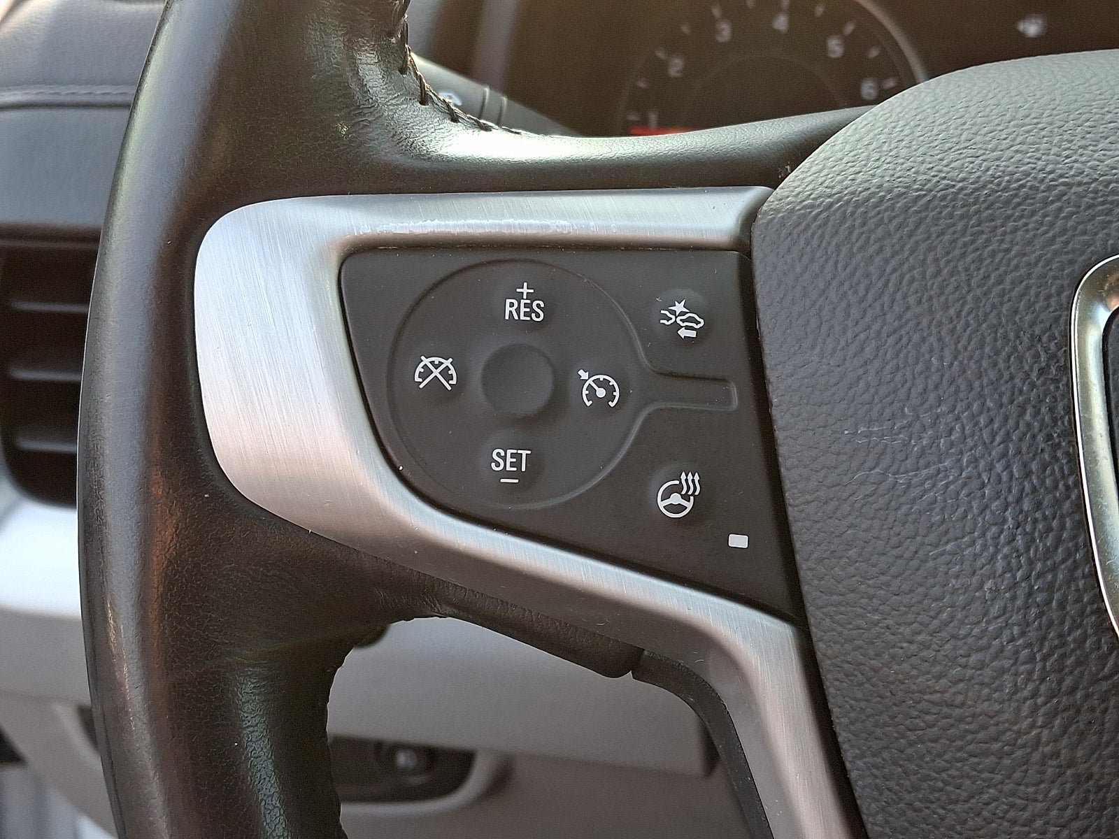 Certified 2022 GMC Terrain SLT AWD/4WD image 23
