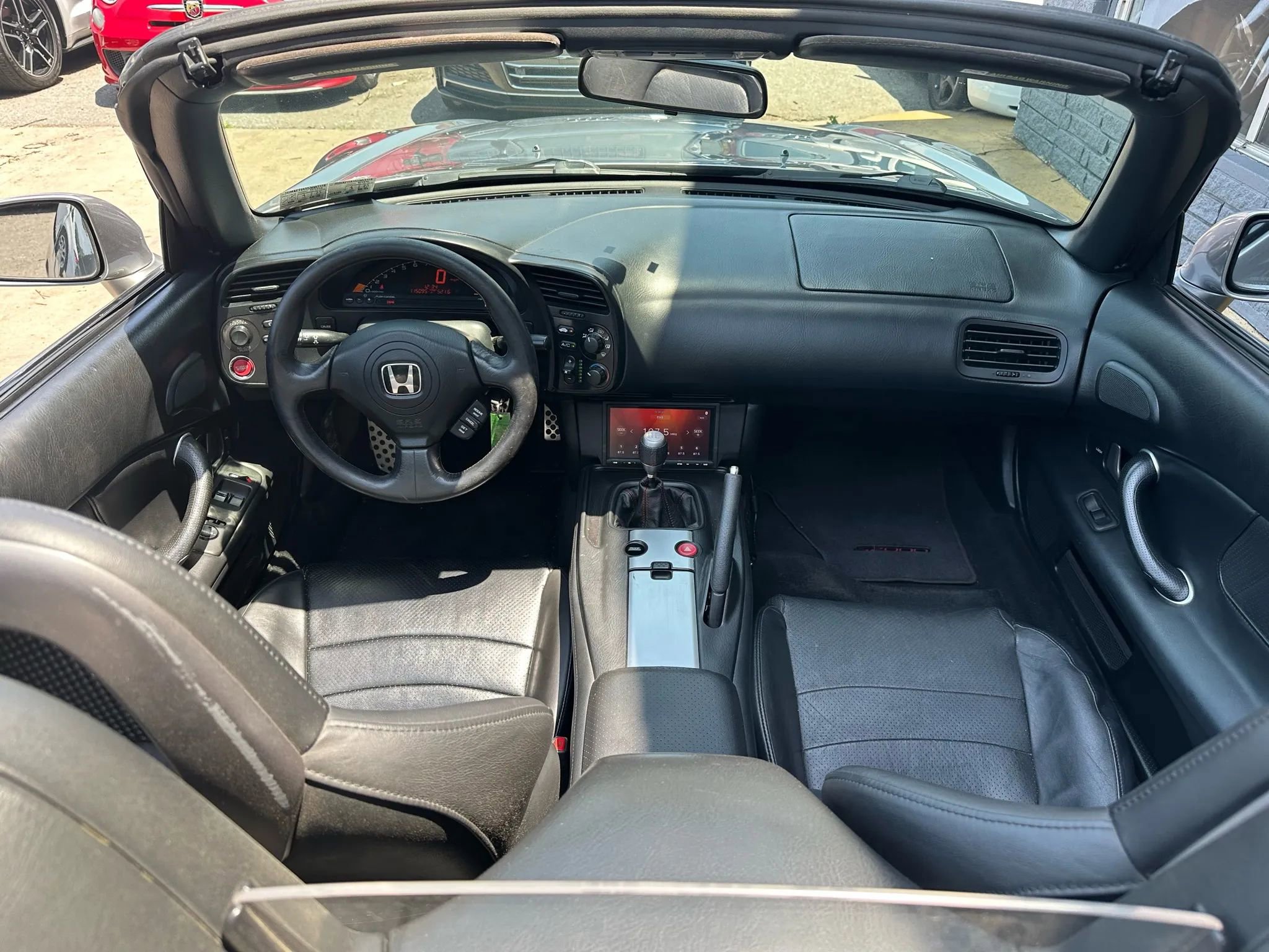 Used 2005 Honda S2000 image 17