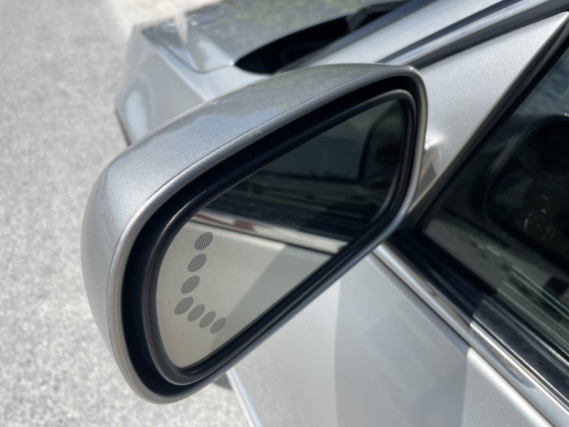 Used 2008 Cadillac DTS w/ Sun And Sound Package image 18