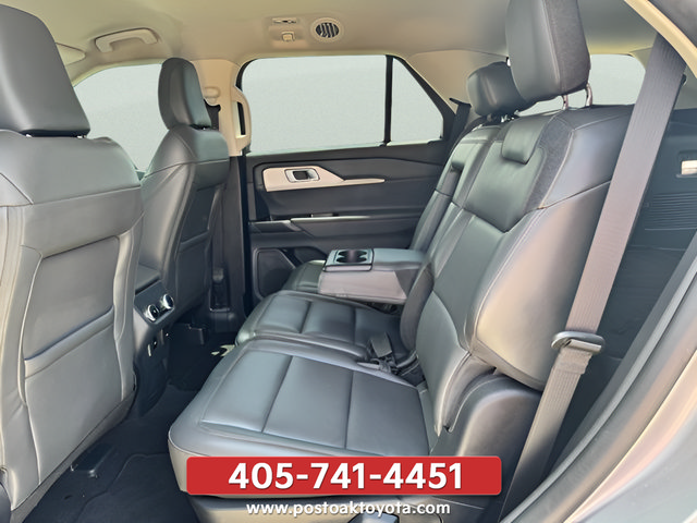 Used 2025 Ford Explorer Active w/ Active Comfort Package AWD/4WD image 17