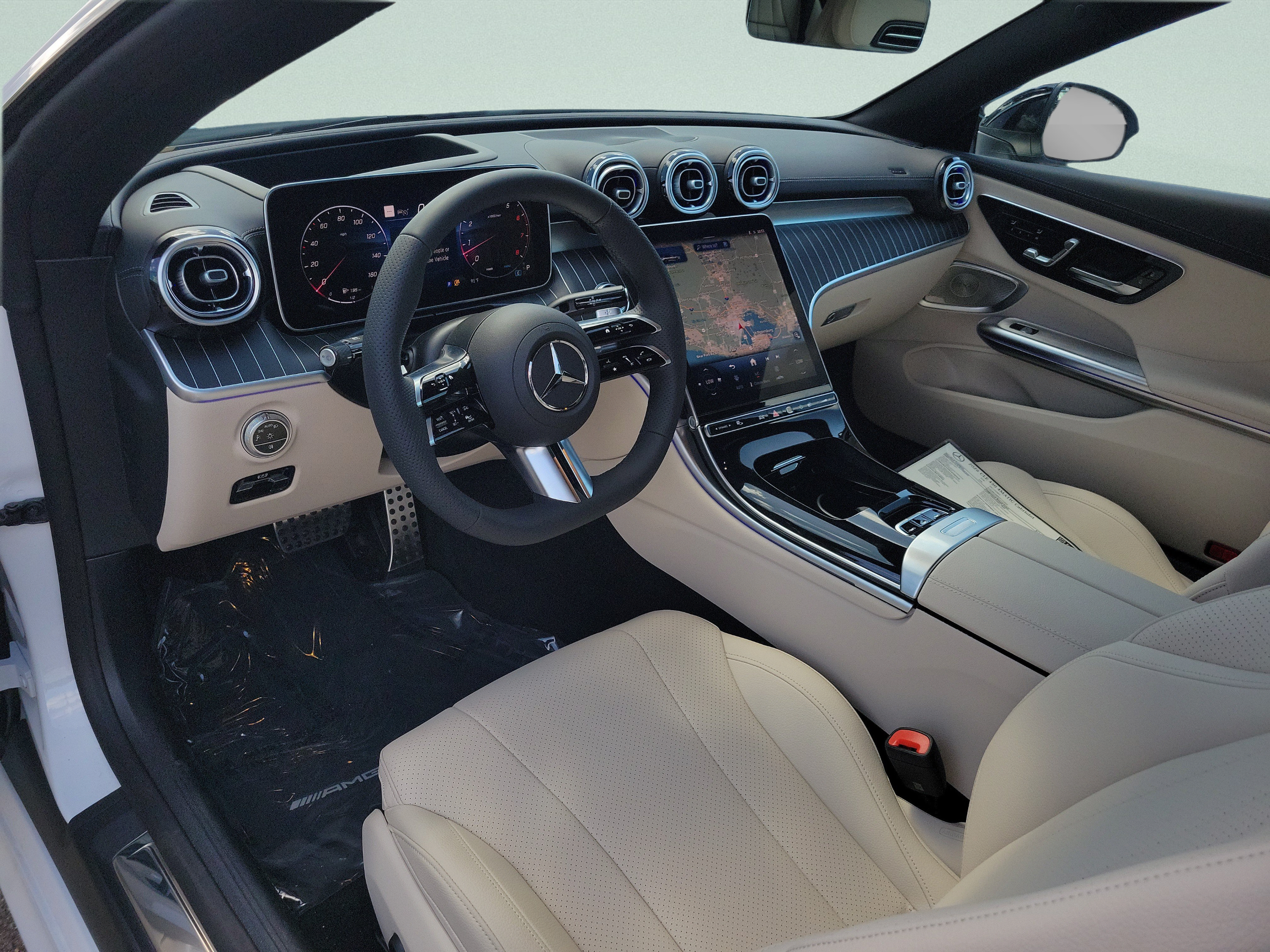 Used 2026 Mercedes-Benz CLE 450 4MATIC Cabriolet image 13